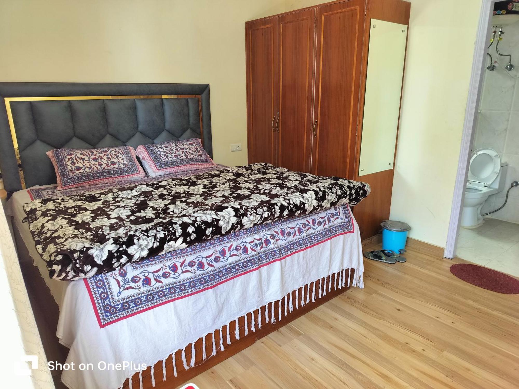 Shimla Vibes B & B Free Pick And Drop From Isbt Shimla Exterior foto